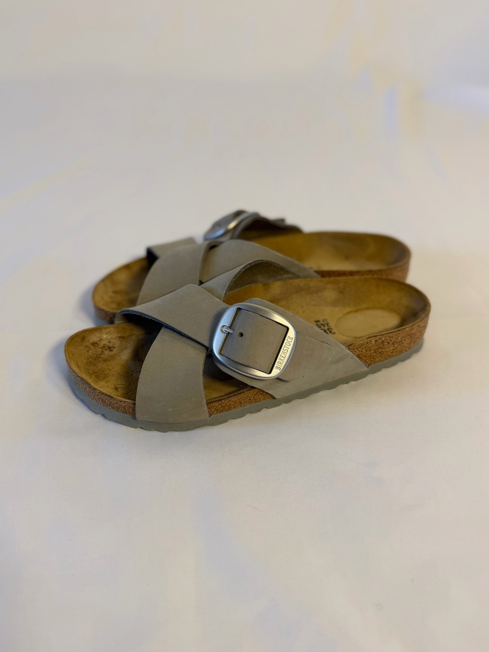 Birkenstock Siena Big Buckle Sandals, size 7.